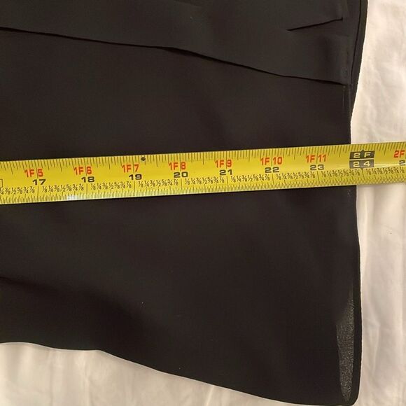 A.L.C. Black Silk Blouse Top Womens Size 4 Cut-Out Back Minimalist Dark Academia - Picture 8 of 12